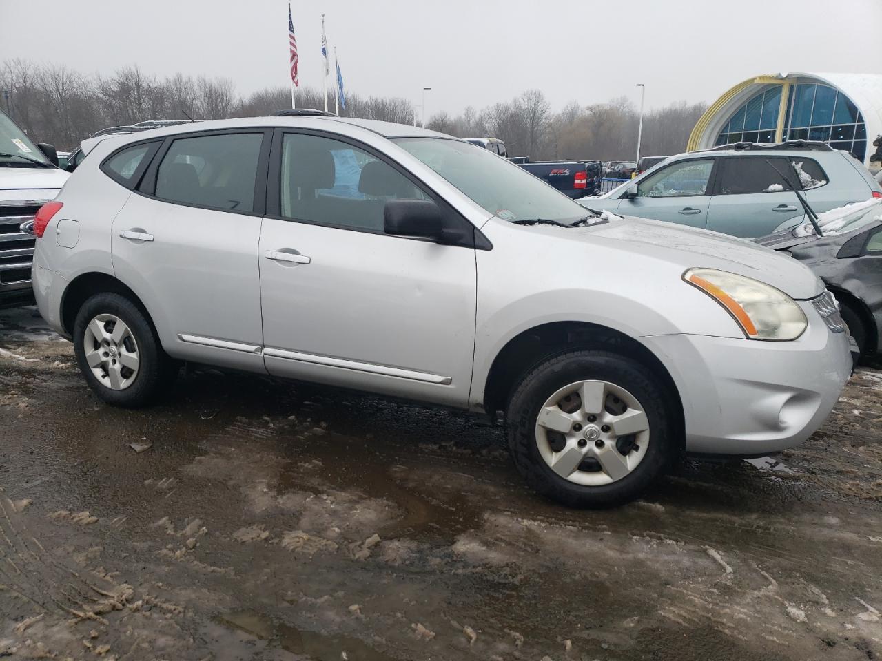 JN8AS5MV4DW136592 2013 Nissan Rogue S JN8AS5MV4DW136592 2013 Nissan Rogue S