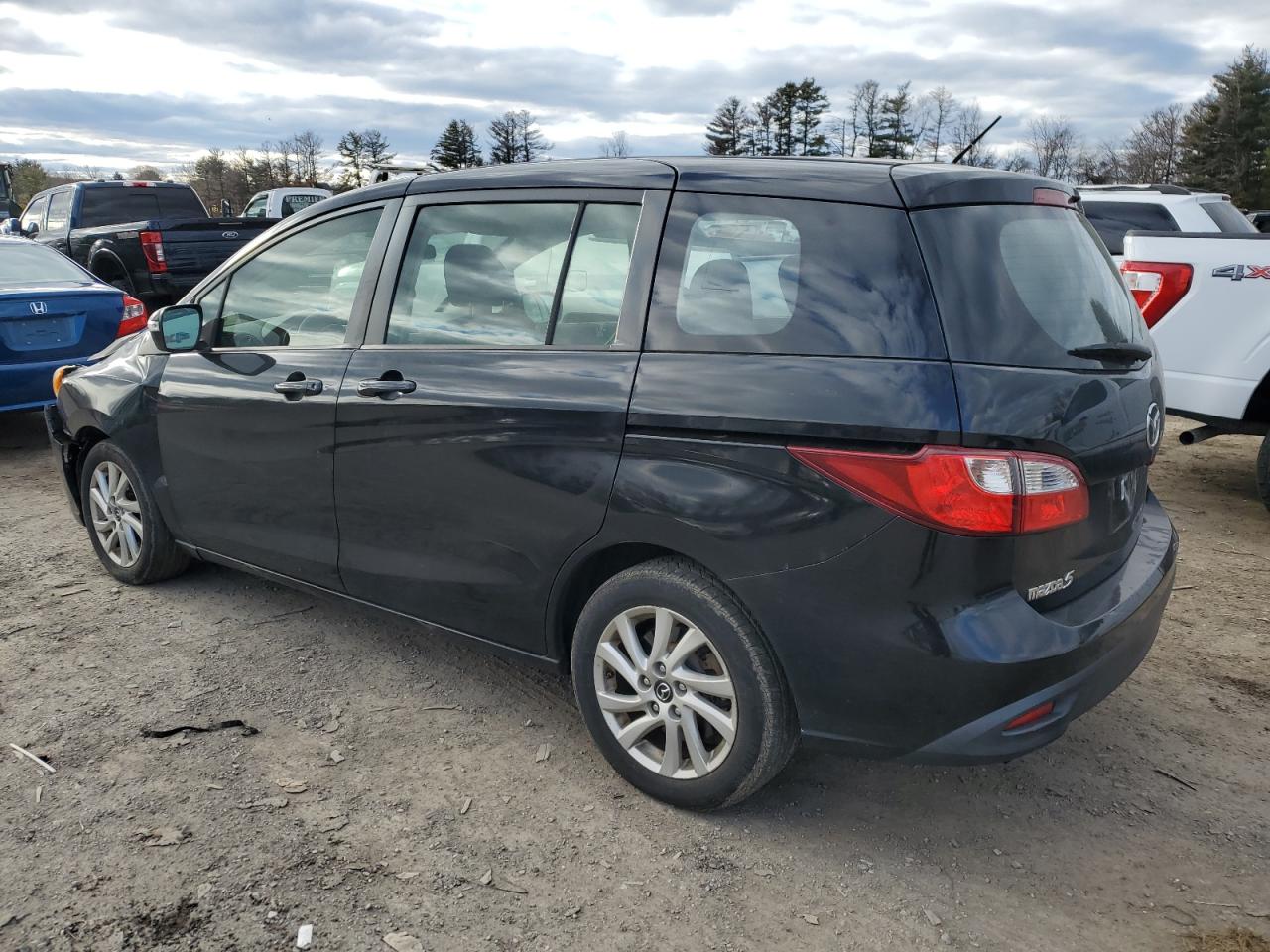 JM1CW2BL7D0147470 2013 Mazda 5