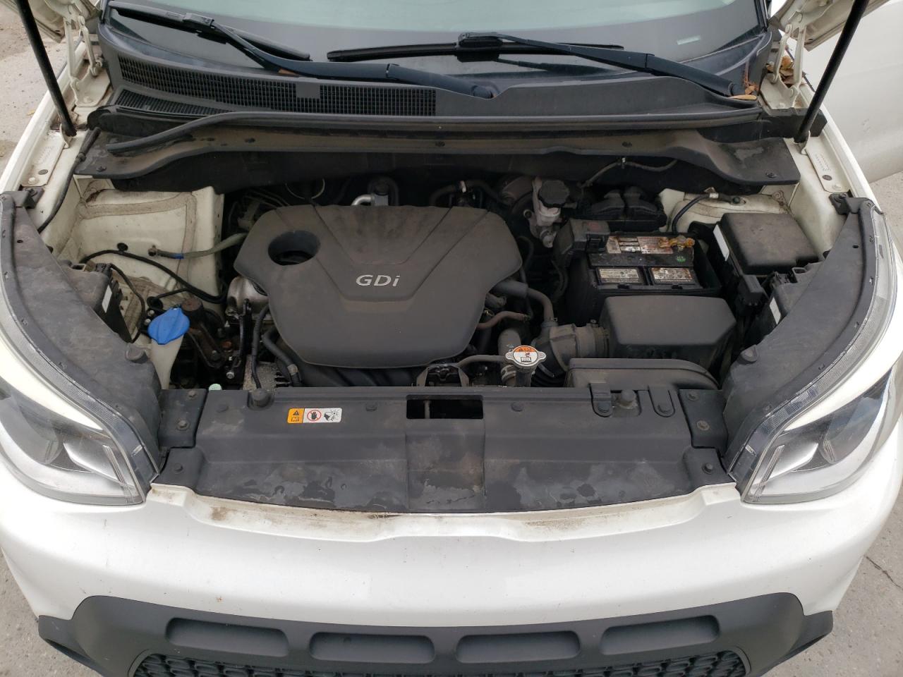 KNDJN2A25G7822828 2016 Kia Soul