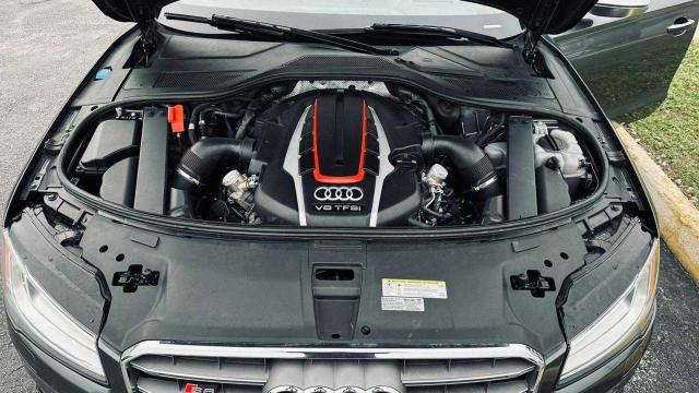 WAUK2AFD8FN017446 2015 Audi S8 Quattro