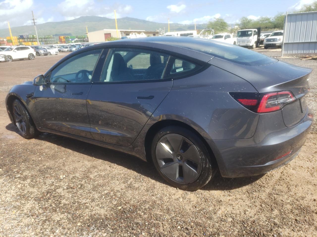 2023 Tesla Model 3 vin: 5YJ3E1EA2PF426676