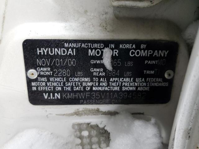 KMHWF35V11A394582 2001 Hyundai Sonata Gls