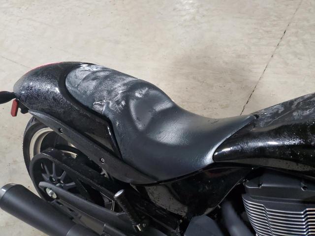 2013 VICTORY MOTORCYCLES HAMMER 8-B 5VPHA36NXD3026499