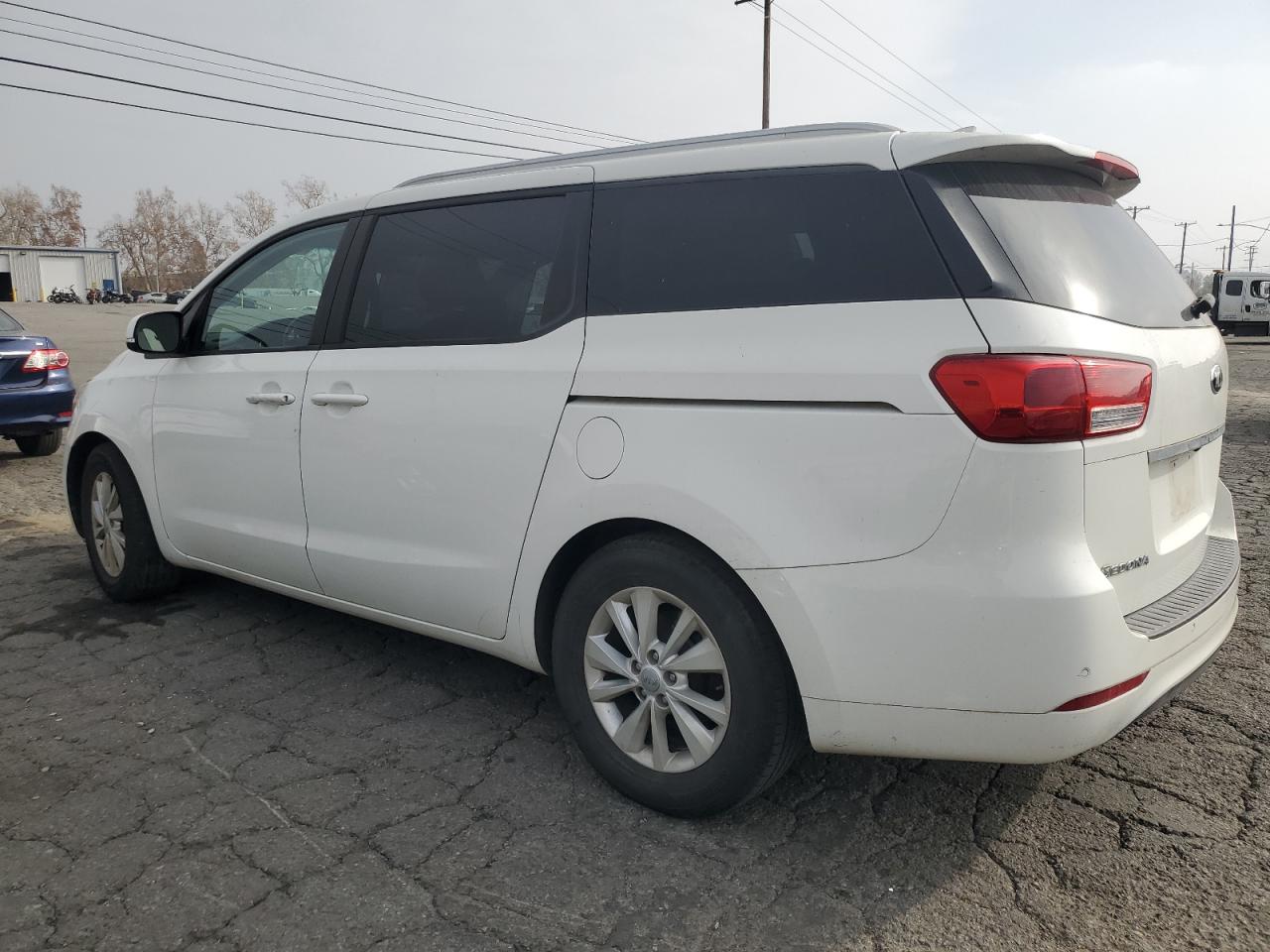 KNDMB5C18G6091328 2016 Kia Sedona Lx