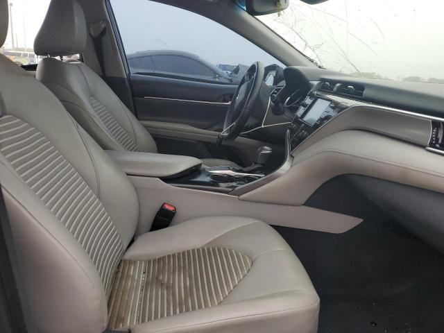 2018 TOYOTA CAMRY L - 4T1B11HK7JU072062