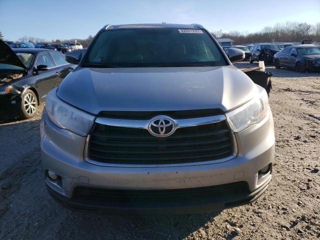 VIN 5TDDKRFHXFS138745 2015 Toyota Highlander, Limited no.5