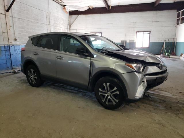 2T3ZFREV9JW429391 | 2018 Toyota rav4 le