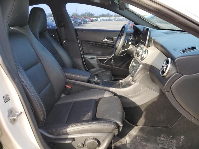 VIN 4T1BF1FK3HU656585 2017 Toyota Camry, SE no.7