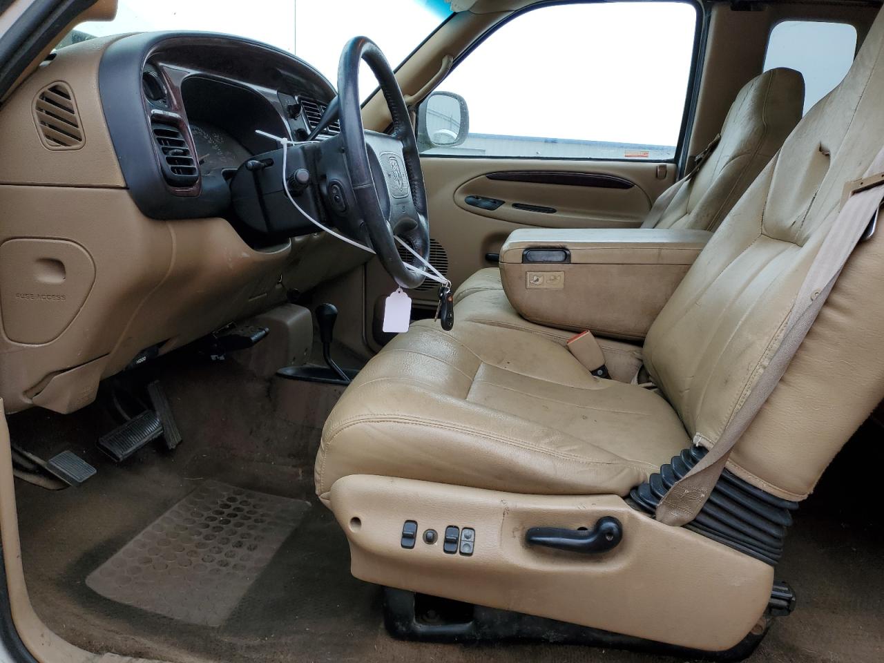 3B7KF236XXG136466 1999 Dodge Ram 2500