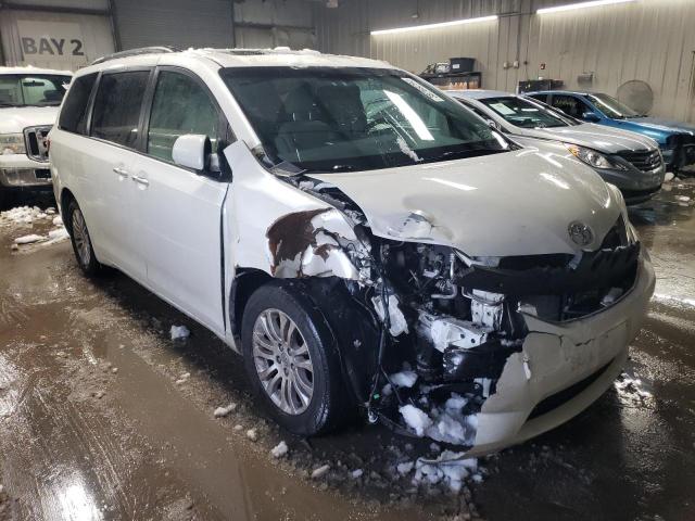 5TDYK3DC1FS641182 | 2015 TOYOTA SIENNA XLE