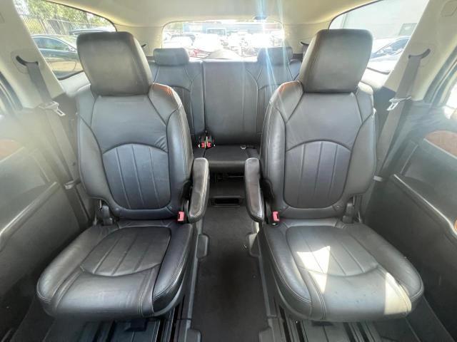 2011 Buick Enclave - Image 10