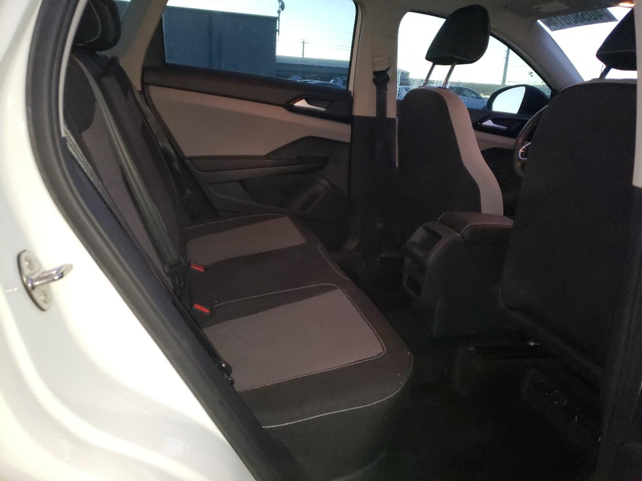 3vvcx7b21nm000711 3VVCX7B21NM000711 2022 Volkswagen Taos S