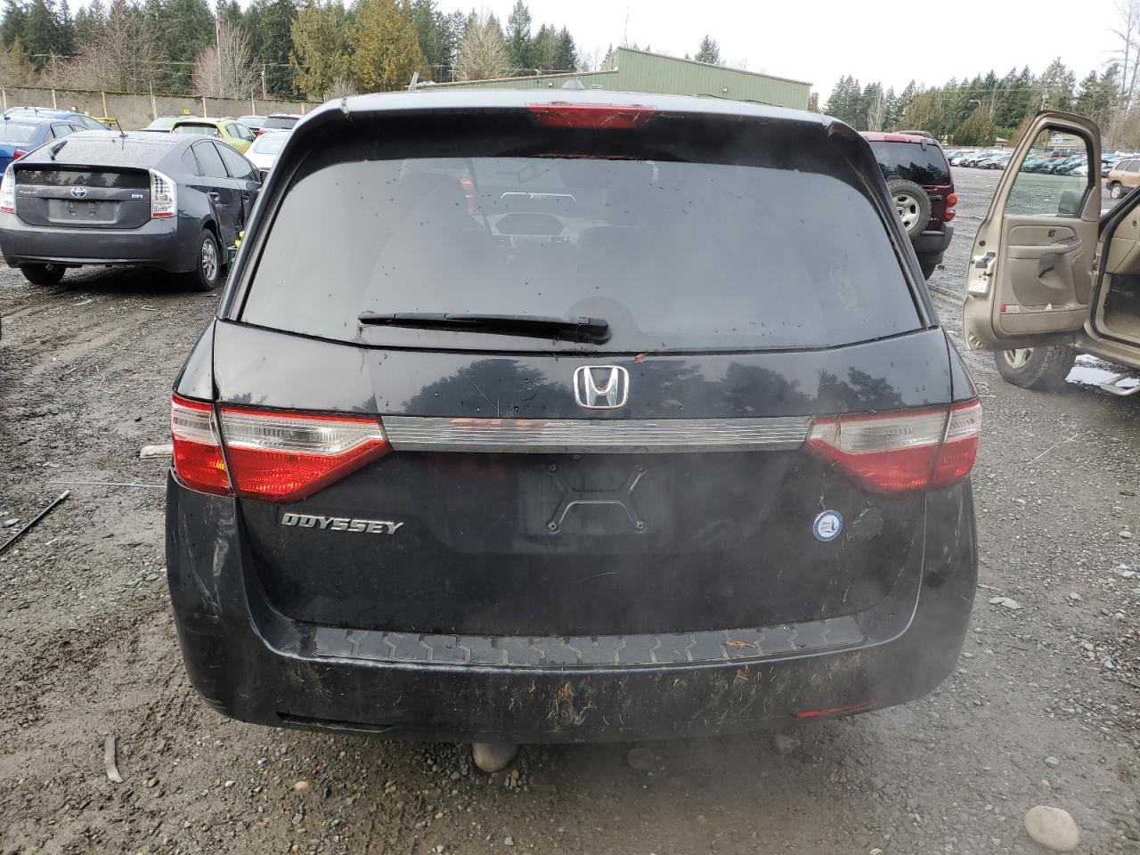 5FNRL5H68BB064389 2011 Honda Odyssey Exl