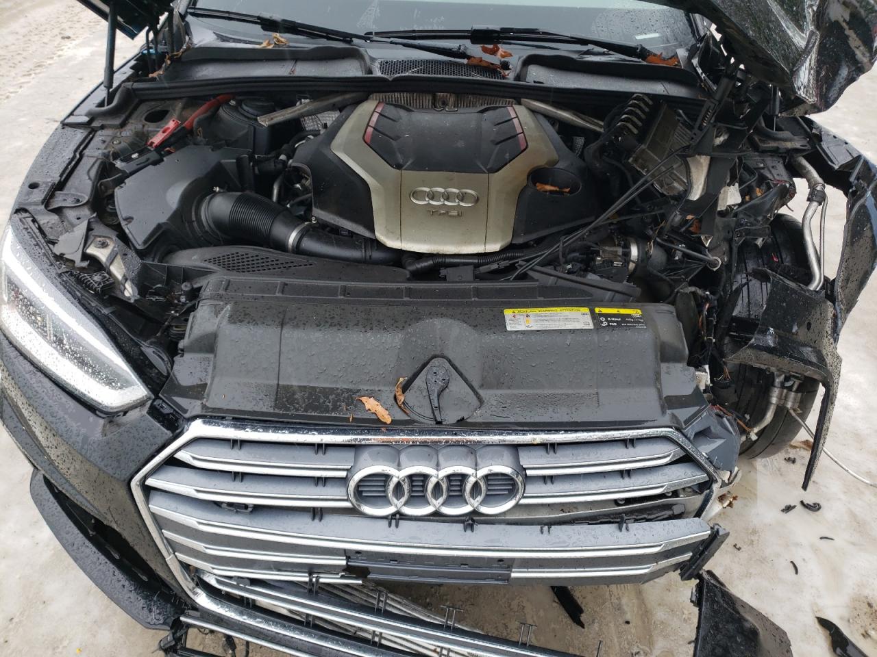 WAUB4CF52JA026593 2018 Audi S5 Premium Plus
