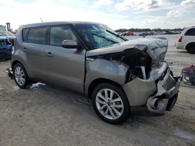 Lot #2324774218 2017 KIA SOUL + salvage car