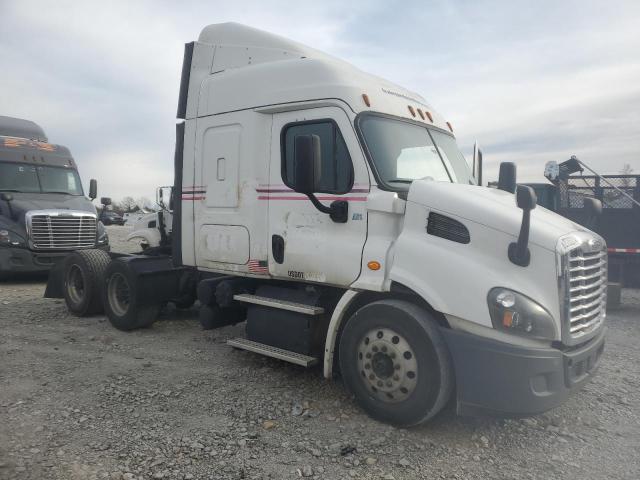 Lot #2320918633 2017 FREIGHTLINER CASCADIA 1 salvage car