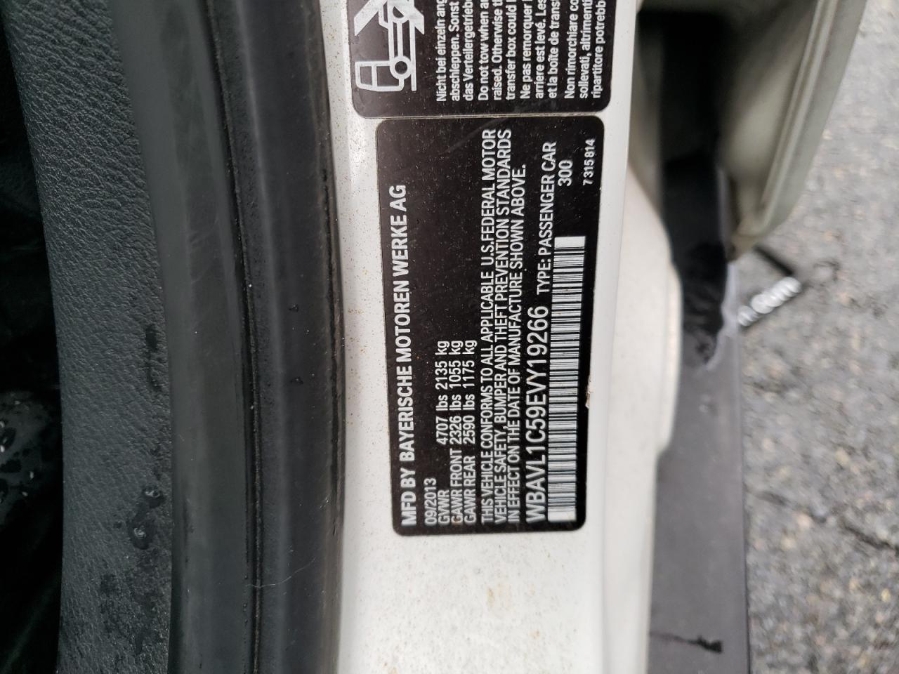 WBAVL1C59EVY19266 2014 BMW X1 xDrive28I