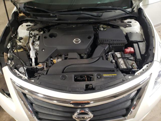 2015 Nissan Altima - Image 11