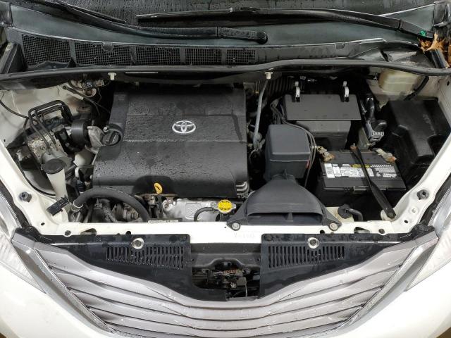 5TDYK3DC4GS713378 | 2016 TOYOTA SIENNA XLE