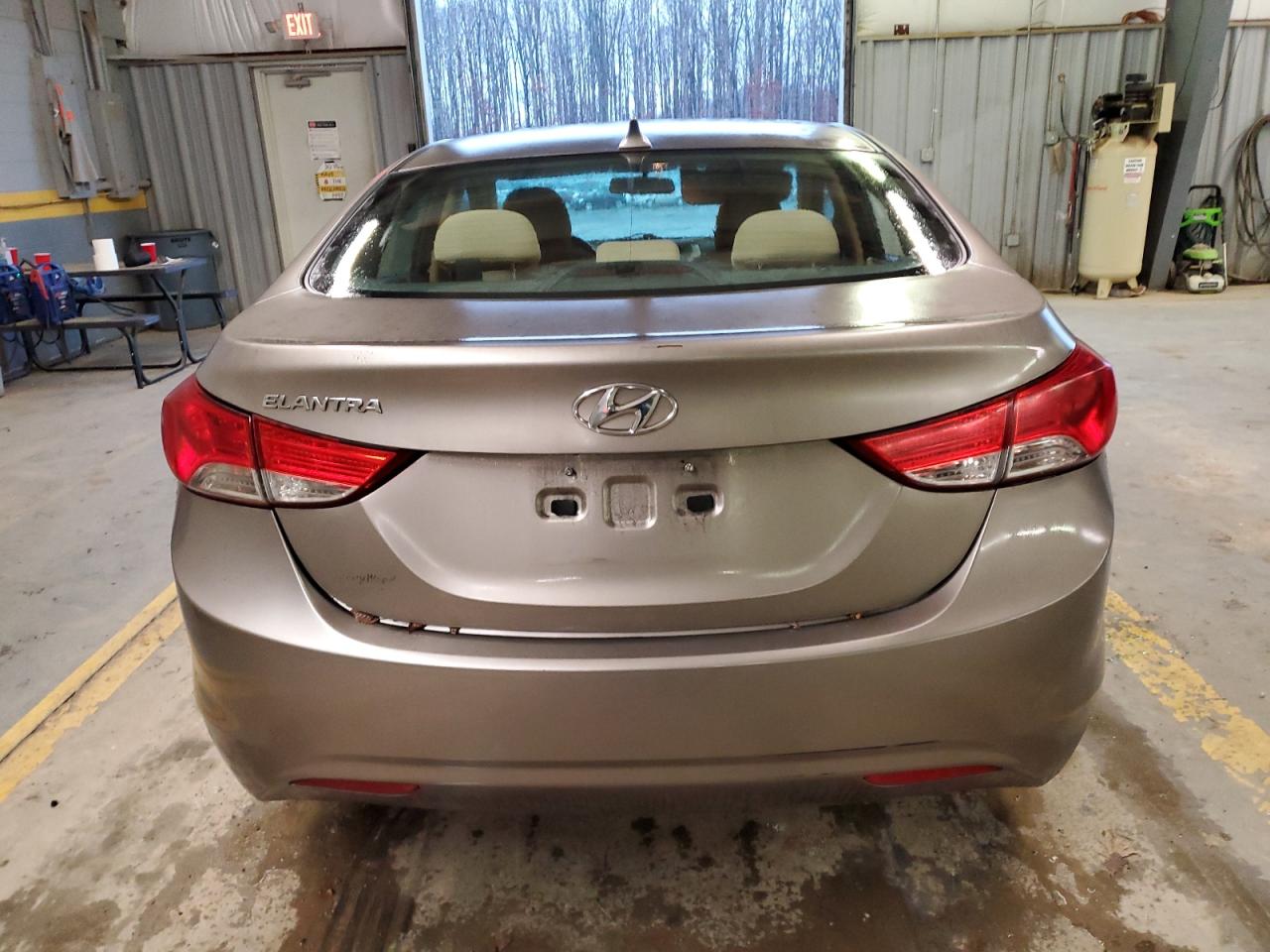 5NPDH4AE7DH395489 2013 Hyundai Elantra Gls