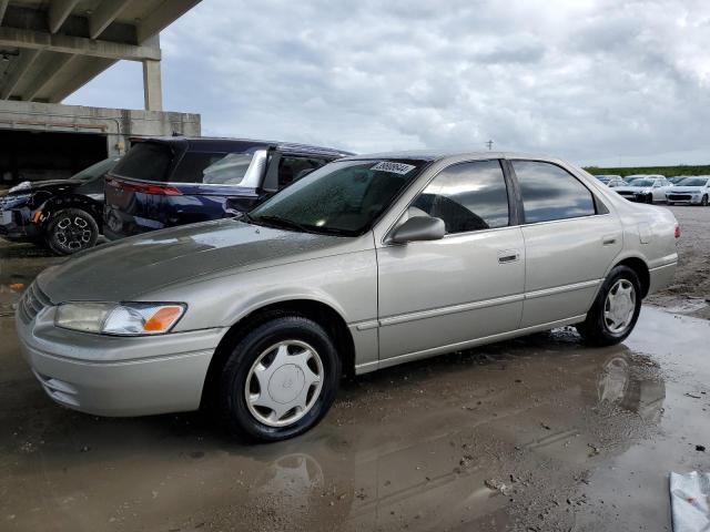 1999 Toyota Camry CE