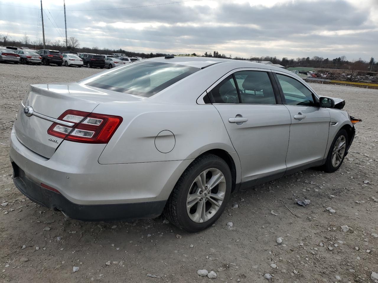 2015 Ford Taurus Sel vin: 1FAHP2E88FG160156