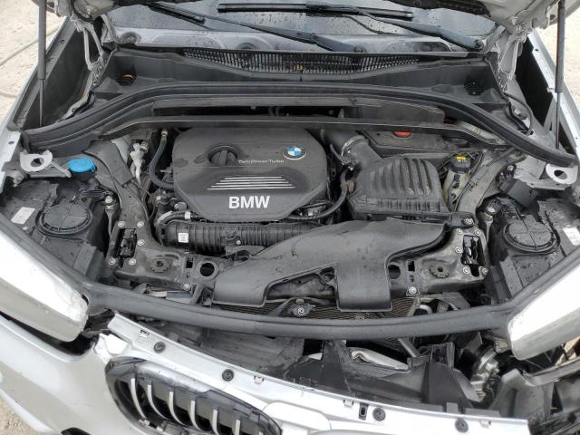  BMW X1 2017 Серебристый