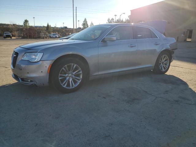 2018 Chrysler 300 Touring