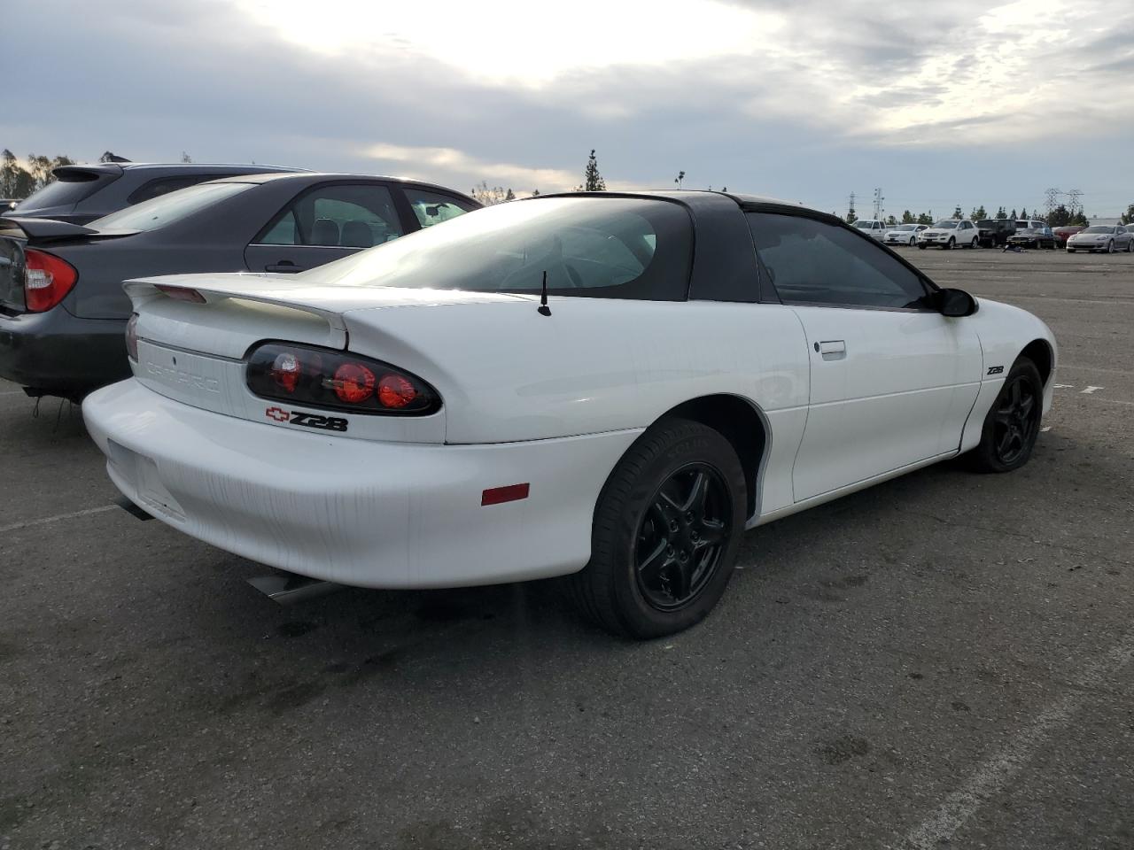 2G1FP22G2X2141438 1999 Chevrolet Camaro Z28