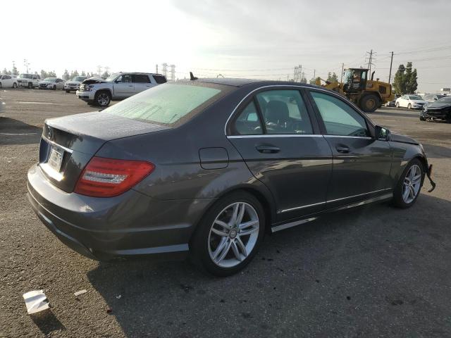 VIN WDDGF4HB5DA804004 2013 Mercedes-Benz C-Class, 250 no.3