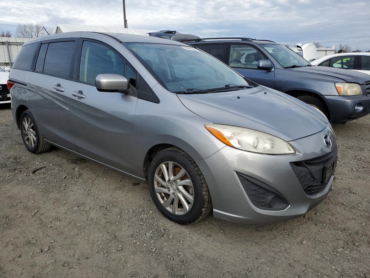 JM1CW2BL5C0135770 2012 Mazda 5