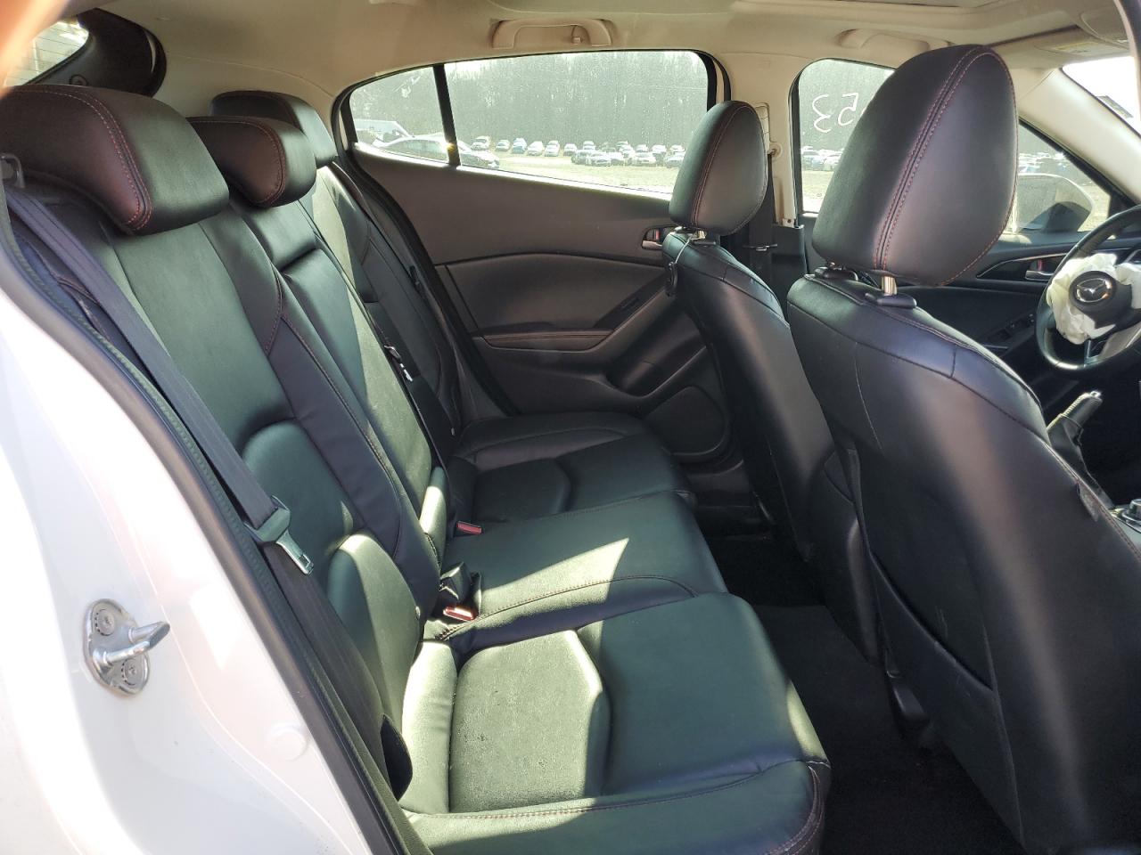 JM1BM1M75F1222353 2015 Mazda 3 Grand Touring