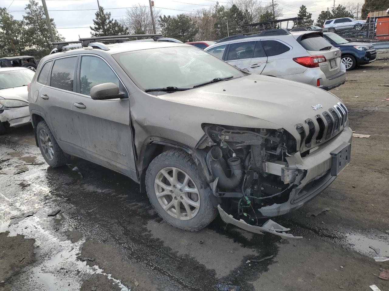 2016 Jeep Cherokee Latitude vin: 1C4PJMCS7GW248883