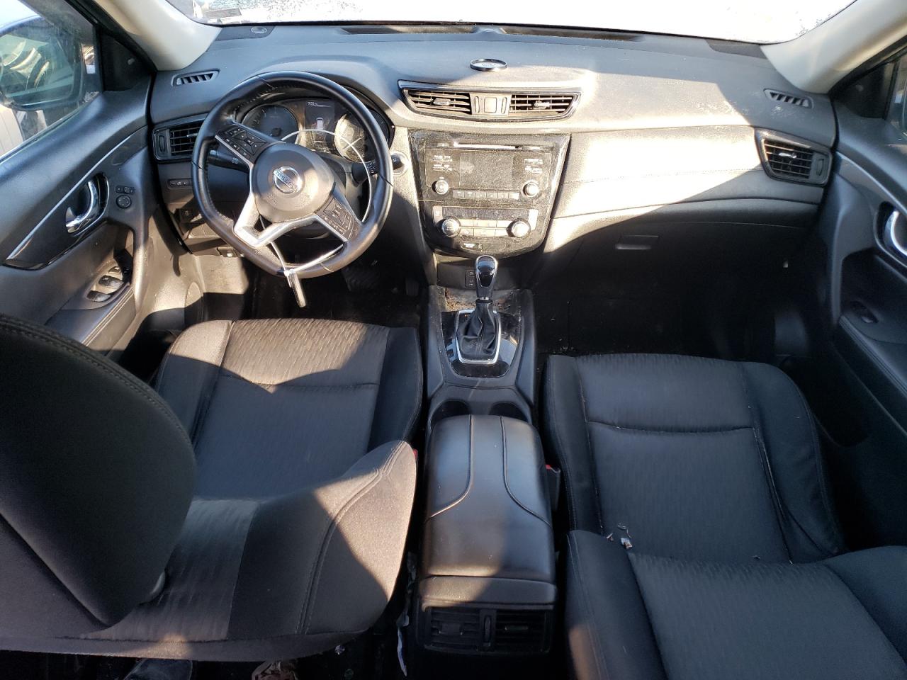 JN8AT2MT5HW140991 NISSAN ROGUE 2017