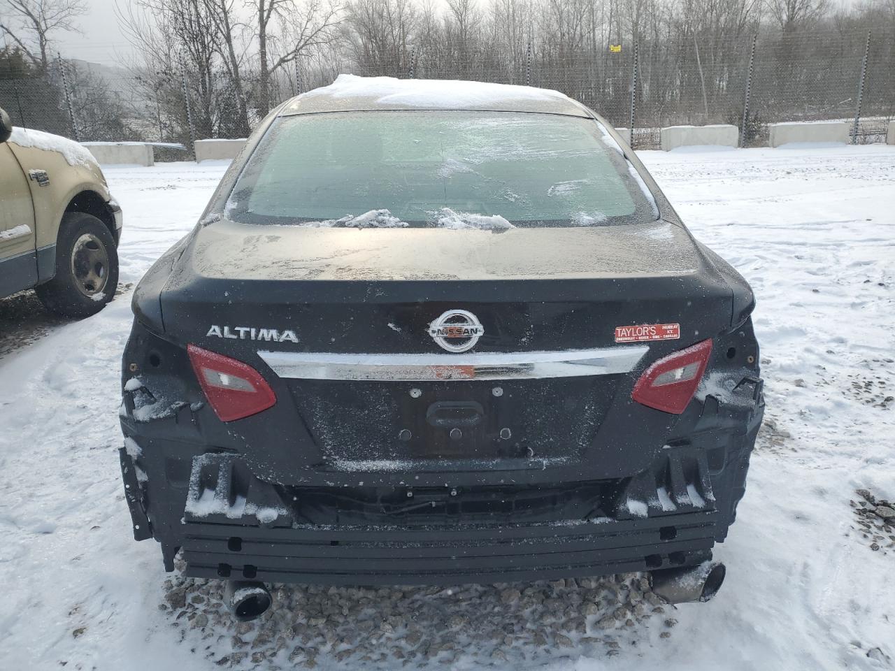 2018 Nissan Altima 2.5 vin: 1N4AL3AP5JC127440