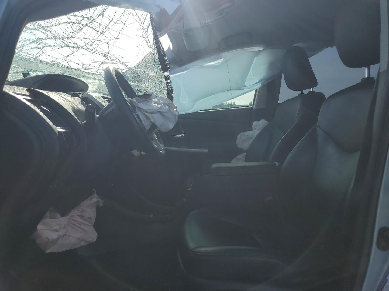 JTDZN3EU6FJ036882 2015 Toyota Prius V