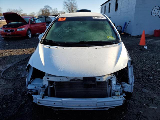 2016 HONDA FIT LX - JHMGK5H5XGX025512