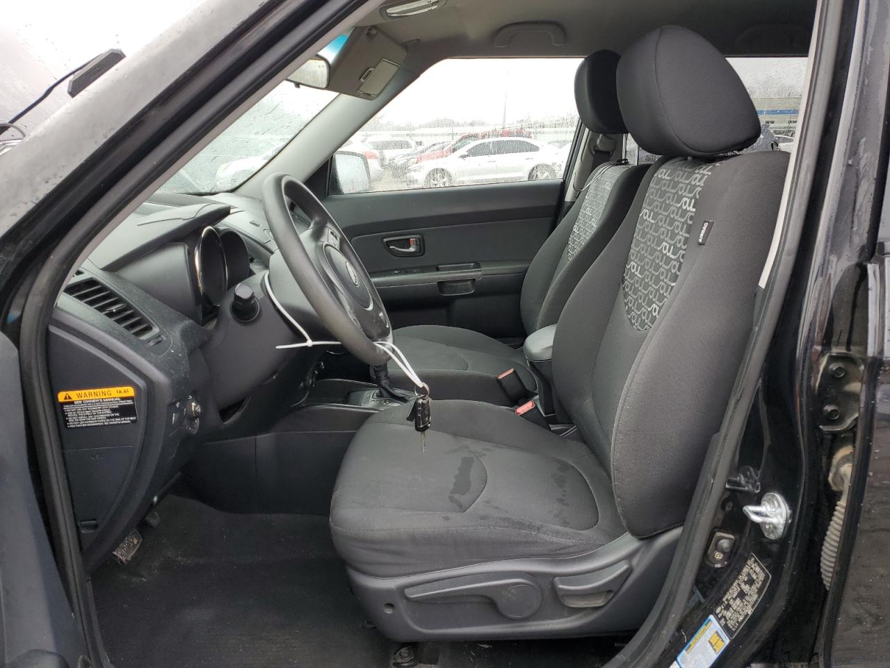 KNDJT2A20B7225813 2011 Kia Soul + KNDJT2A20B7225813 2011 Kia Soul +
