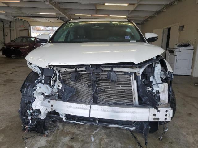 VIN 5TDKZRFH9KS555772 2019 Toyota Highlander, SE no.5