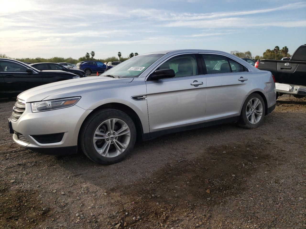 1FAHP2D87JG103151 2018 Ford Taurus Se