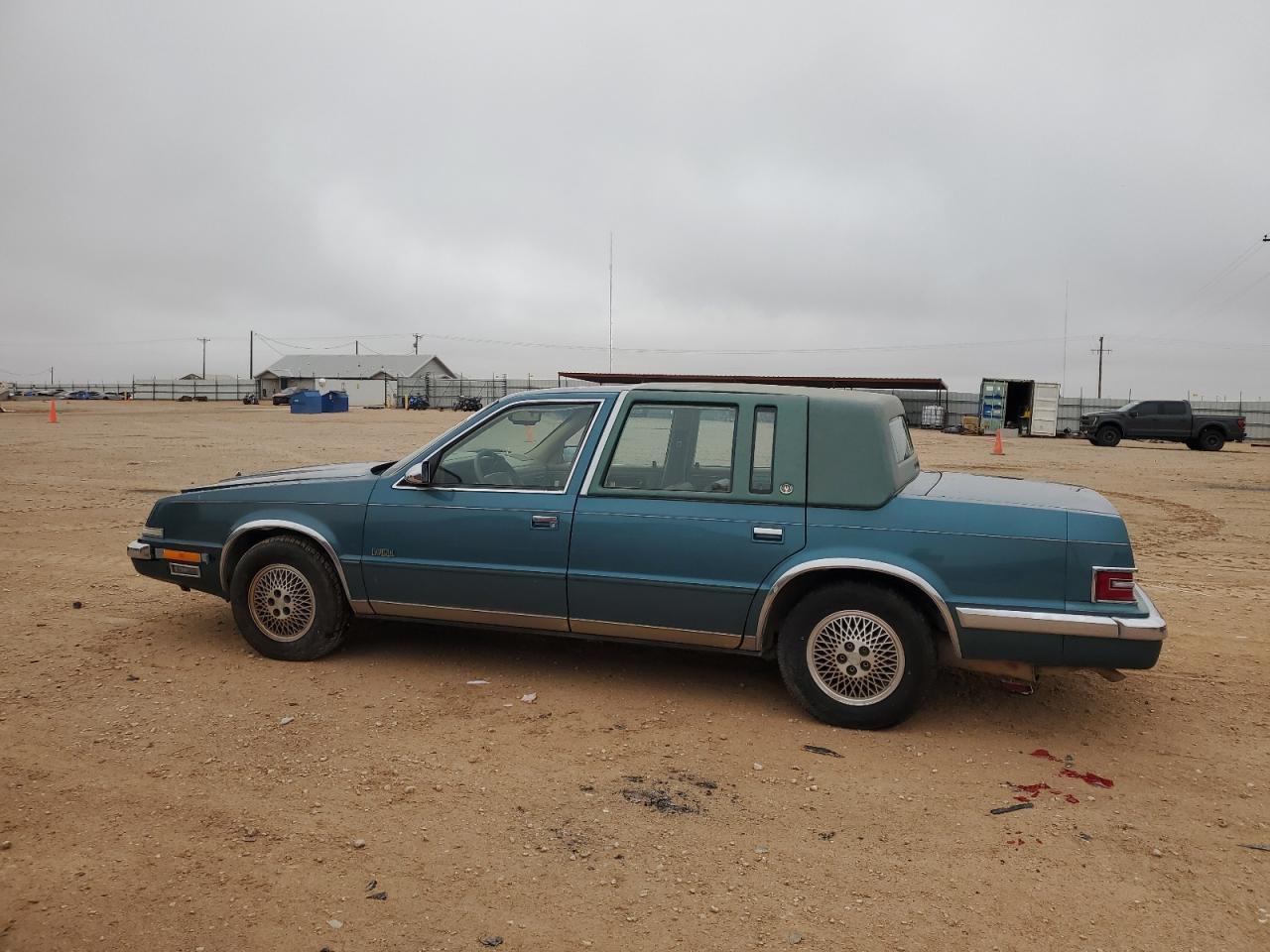 1C3XV56L9ND775237 1992 Chrysler Imperial
