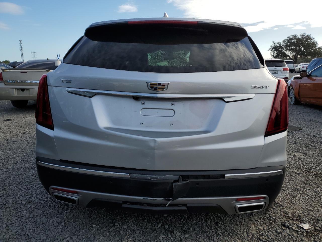 1GYKNCR42LZ214113 2020 Cadillac Xt5 Premium Luxury