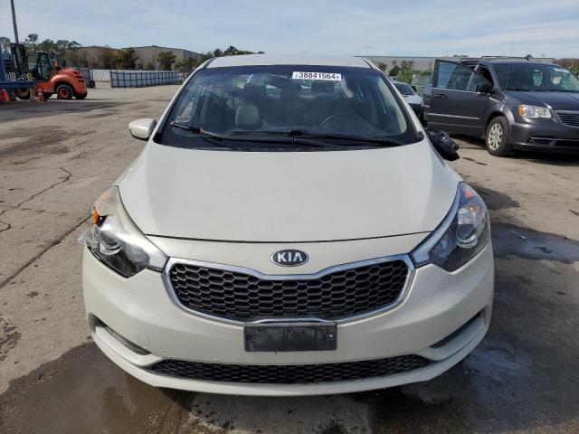 KNAFK4A69F5374212 | 2015 KIA FORTE LX