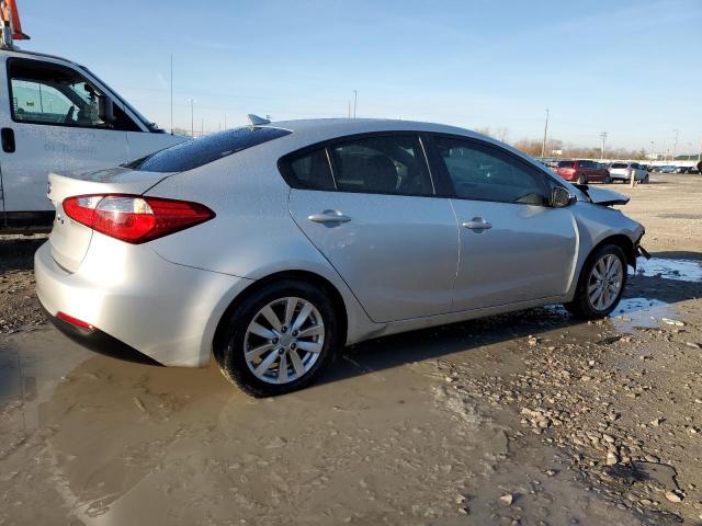 KNAFX4A69G5553711 | 2016 KIA FORTE LX