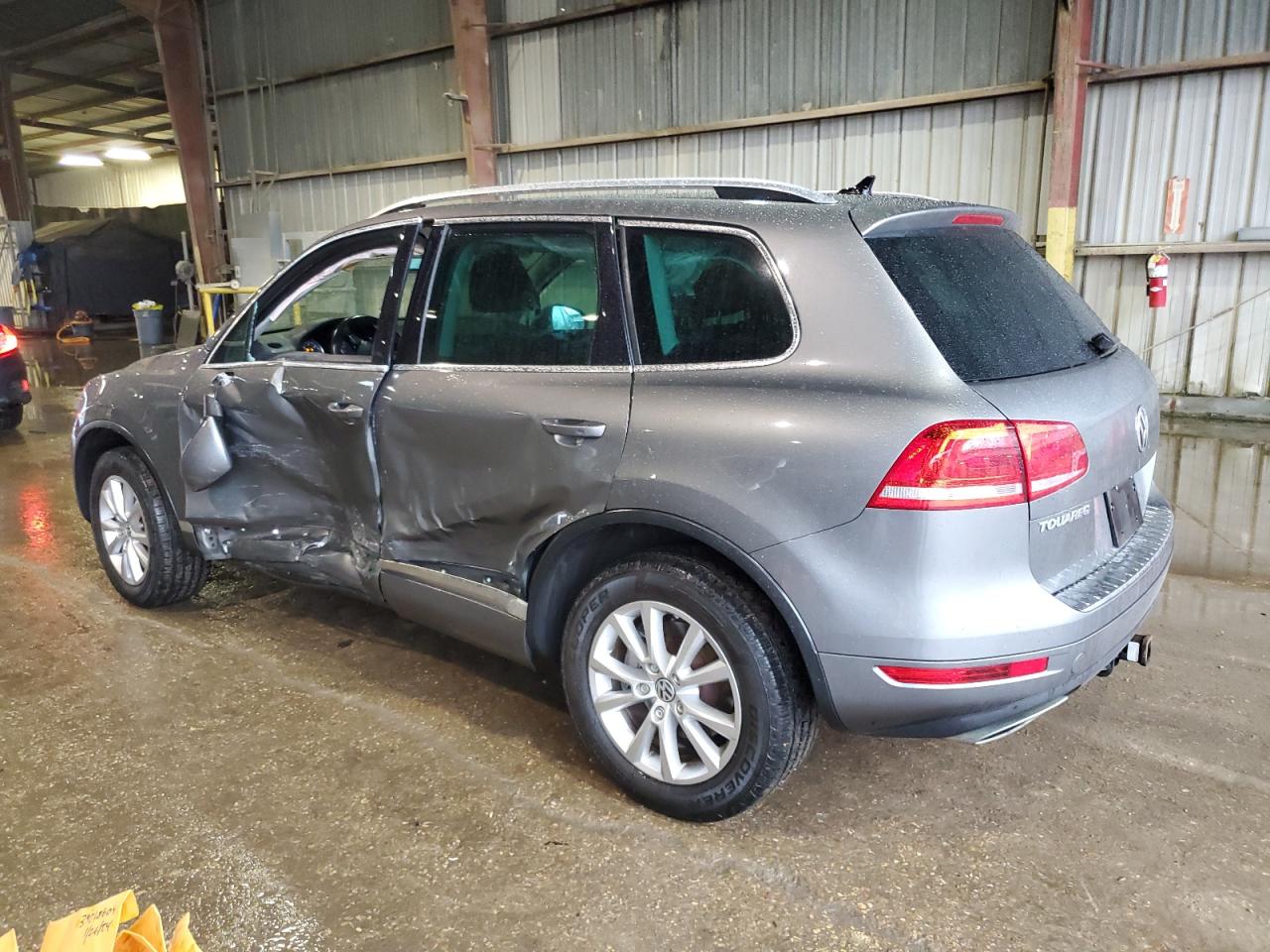 WVGEP9BP4ED013880 2014 Volkswagen Touareg V6 Tdi