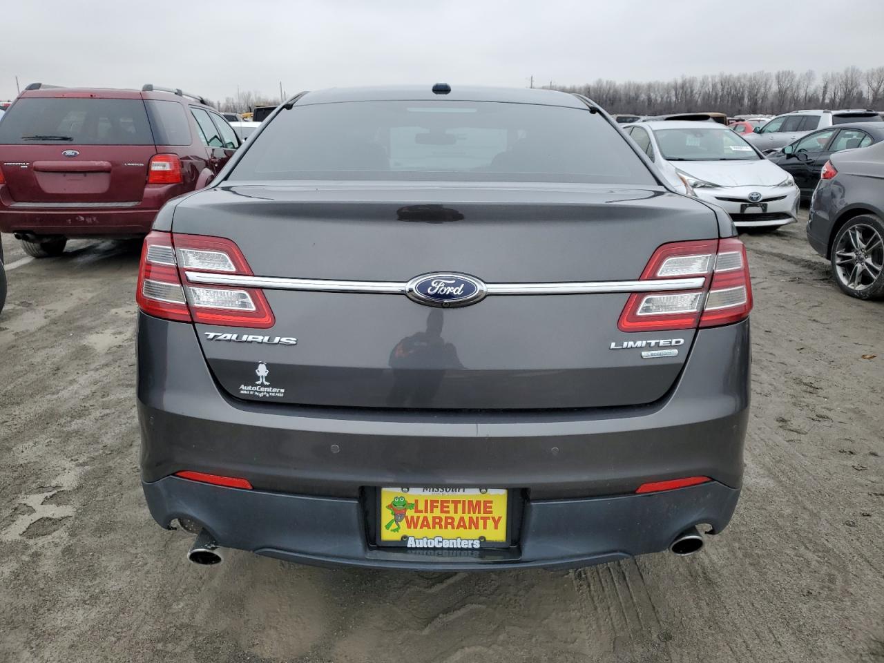 2015 Ford Taurus Limited vin: 1FAHP2F91FG177713