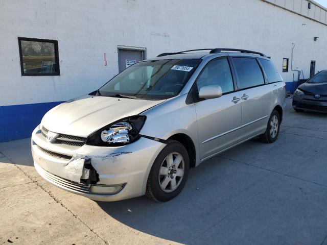 2004 Toyota Sienna XLE