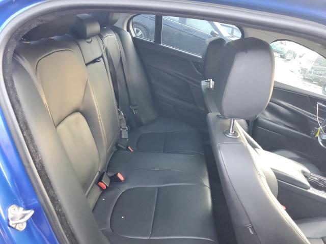 2017 JAGUAR XE PREMIUM - SAJAD4BG3HA978896