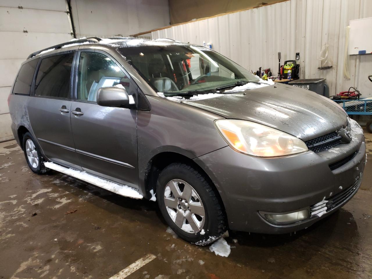 5TDZA22C84S152425 2004 Toyota Sienna Xle