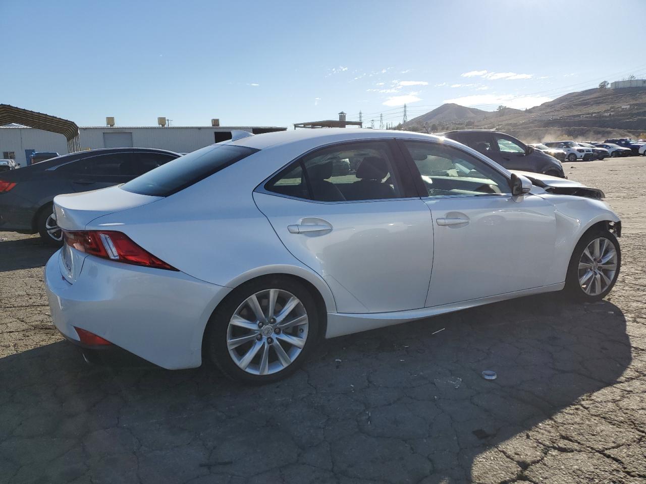 2016 Lexus Is 200T vin: JTHBA1D27G5028011